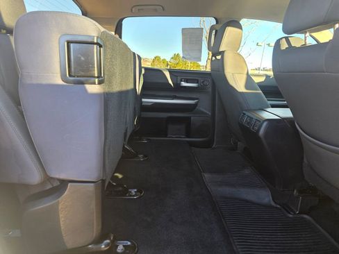 Used 2017 Toyota Tundra SR5 image 28