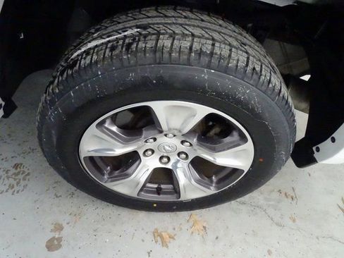 Used 2022 RAM 1500 Laramie image 28