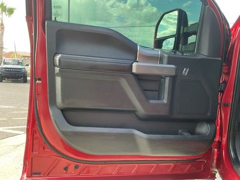 Used 2017 Ford F150 XLT w/ Equipment Group 302A Luxury AWD/4WD image 13