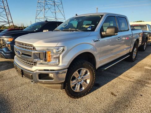 Used 2019 Ford F150 XLT w/ Equipment Group 302A Luxury AWD/4WD image 3