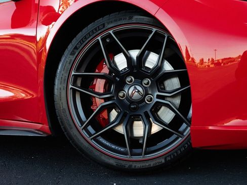 Used 2025 Chevrolet Corvette Z06 w/ Battery Protection Package image 2