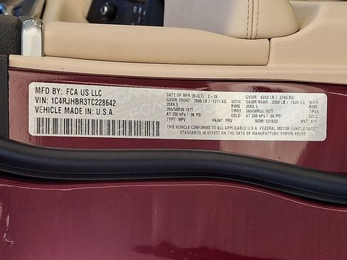 New 2026 Jeep Grand Cherokee Limited image 18