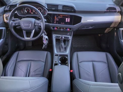 Used 2022 Audi Q3 2.0T Premium Plus w/ Premium Plus Package image 16