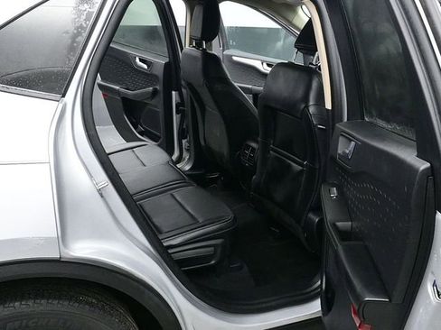 Used 2020 Ford Escape SEL image 10