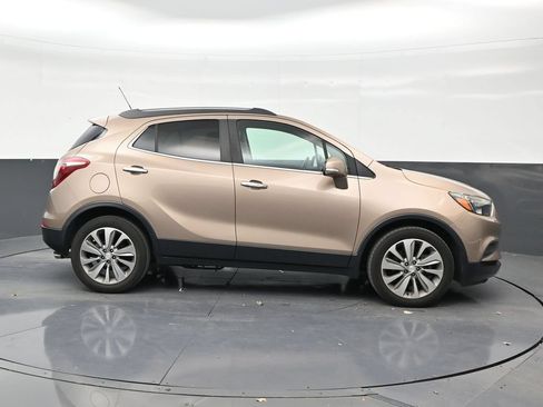 Used 2019 Buick Encore Preferred FWD image 6