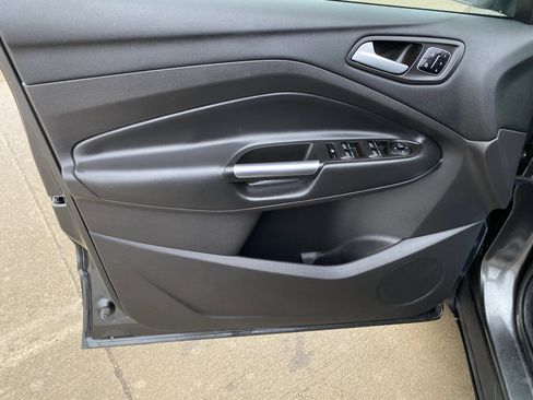 Used 2017 Ford Escape Titanium w/ Equipment Group 301A image 3