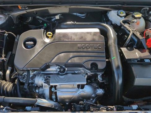 Used 2024 Chevrolet Malibu LT image 29