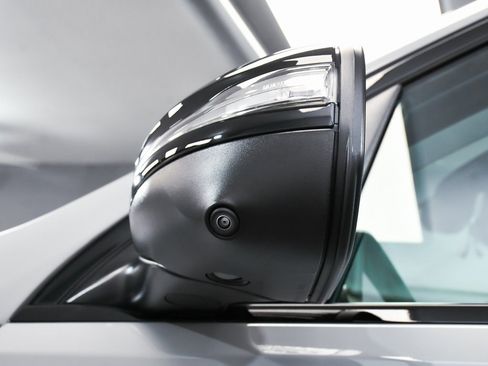 Used 2024 Mercedes-Benz GLE 450 4MATIC image 80