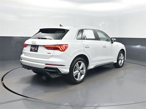 Used 2021 Audi Q3 2.0T Premium w/ Convenience Package image 34