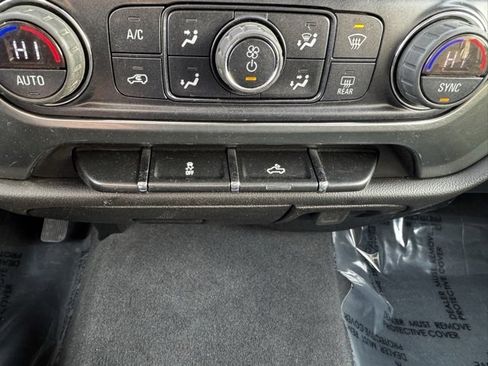 Used 2019 Chevrolet Silverado 1500 LT w/ All Star Edition image 13