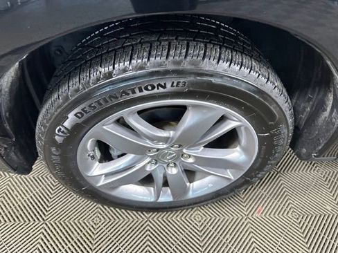 Used 2019 Acura RDX AWD w/ Advance Package image 10