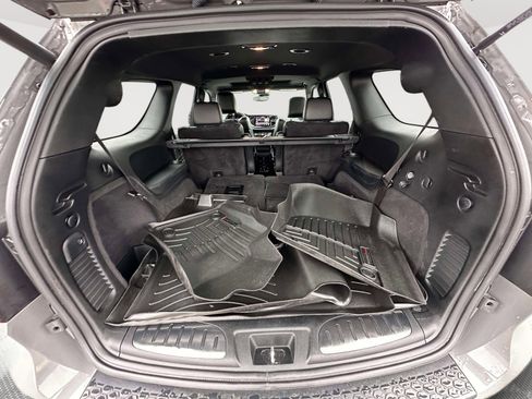 Used 2022 Dodge Durango GT image 28