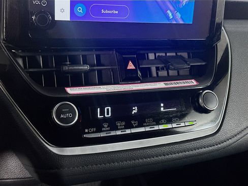 Used 2023 Toyota Corolla SE image 23