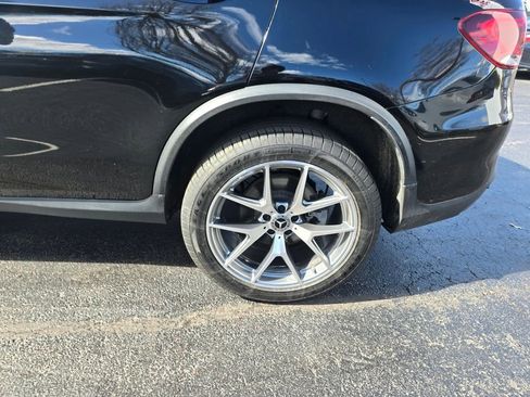 Used 2022 Mercedes-Benz GLC 300 4MATIC image 4