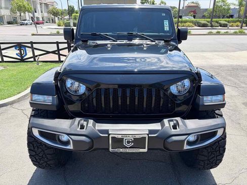 Used 2022 Jeep Gladiator Sport AWD/4WD image 11