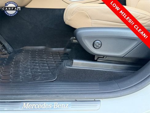 Used 2024 Mercedes-Benz GLE 450e GLE 450e w/ AMG Line Exterior image 11