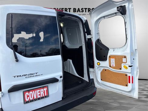 Used 2016 Ford Transit Connect XLT image 26