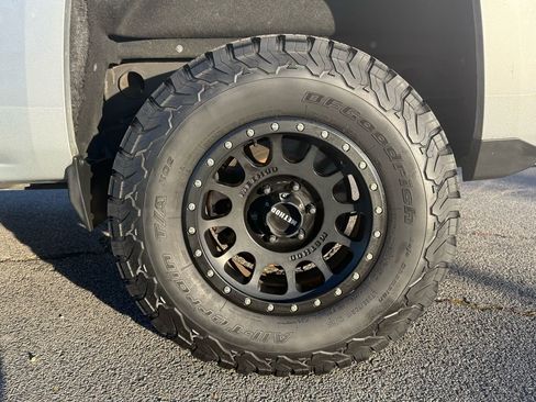 Used 2016 Chevrolet Silverado 1500 LT w/ All Star Edition image 10