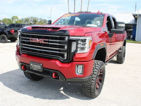 Used 2022 GMC Sierra 2500 AT4 w/ AT4 Premium Plus Package image 3