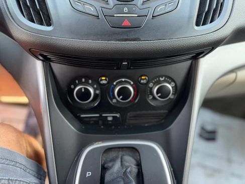 Used 2013 Ford Escape SE AWD/4WD image 15
