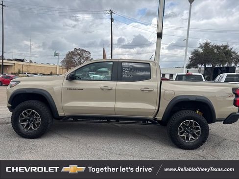 Certified 2024 Chevrolet Colorado ZR2 w/ Technology Package image 4