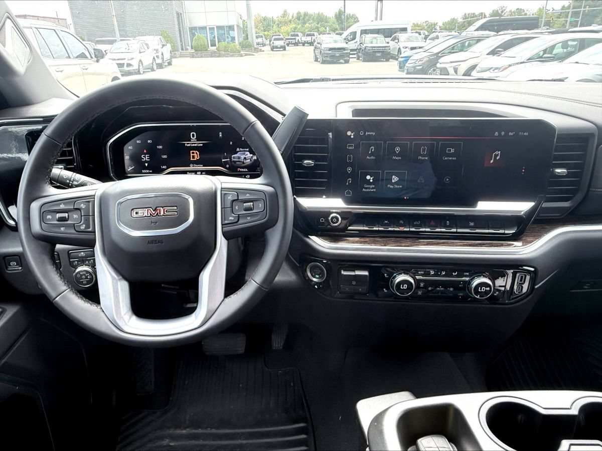 Used 2024 GMC Sierra 1500 Elevation AWD/4WD image 11