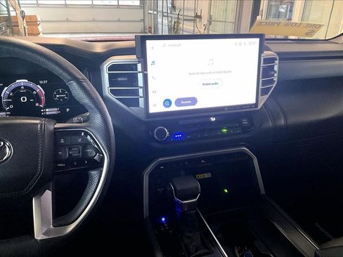 Used 2023 Toyota Tundra Platinum image 18