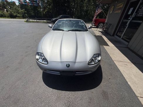 Used 2002 Jaguar XK8 Convertible RWD image 3