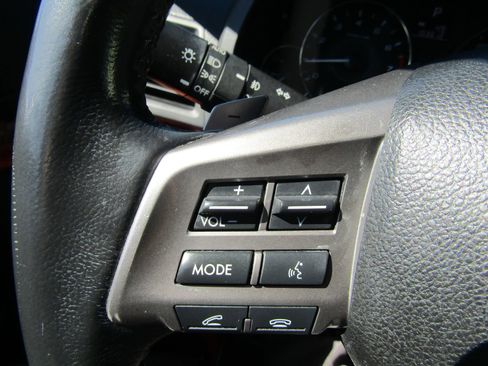 Used 2012 Subaru Outback 2.5i Limited image 27