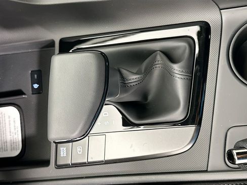 New 2026 Hyundai Elantra Sport image 14