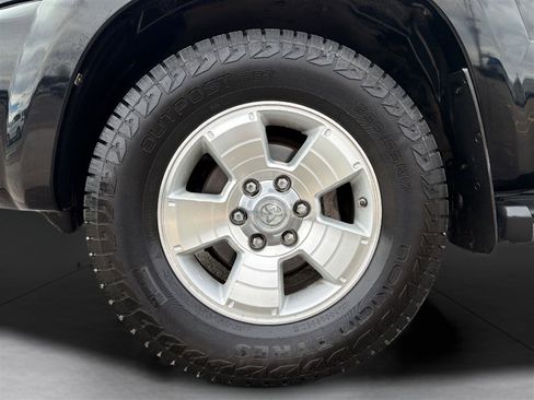 Used 2008 Toyota 4Runner SR5 image 28