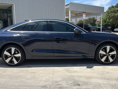 Used 2025 Audi A5 2.0T Premium Plus AWD/4WD image 8