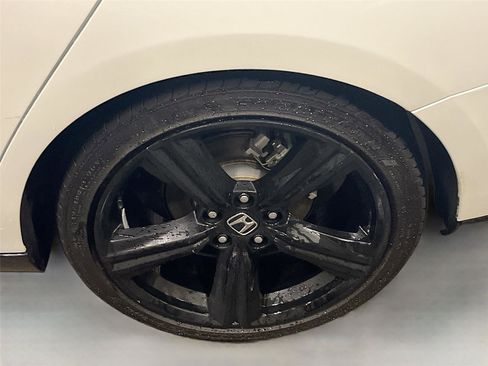 Used 2023 Honda Accord Sport image 32