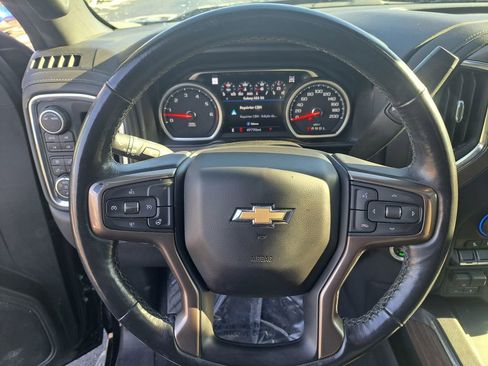 Used 2021 Chevrolet Silverado 1500 High Country image 25