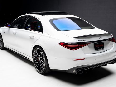 Used 2024 Mercedes-Benz S 63 AMG S image 26