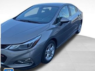 Used 2017 Chevrolet Cruze LT w/ Convenience Package 360° Tour