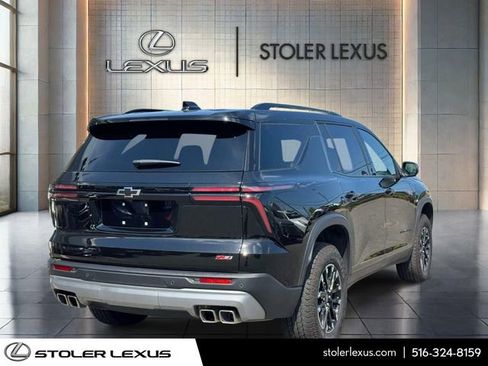 Used 2025 Chevrolet Traverse Z71 AWD/4WD image 8