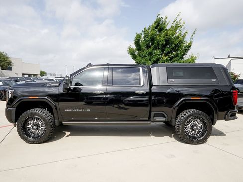 Used 2026 GMC Sierra 2500 Denali Ultimate AWD/4WD image 7