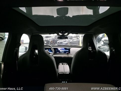 Used 2024 BMW iX xDrive50 w/ Sport Package AWD/4WD image 12