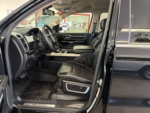 Used 2020 RAM 1500 Laramie image 7