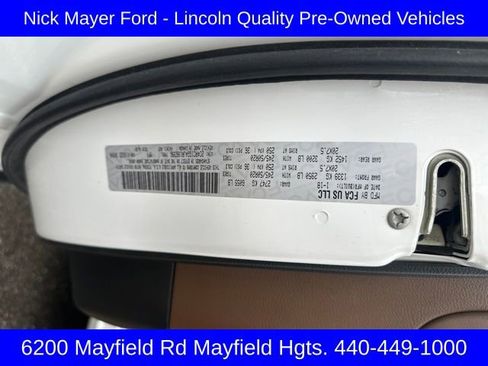 Used 2018 Chrysler Pacifica Limited w/ Tire & Wheel Group image 26