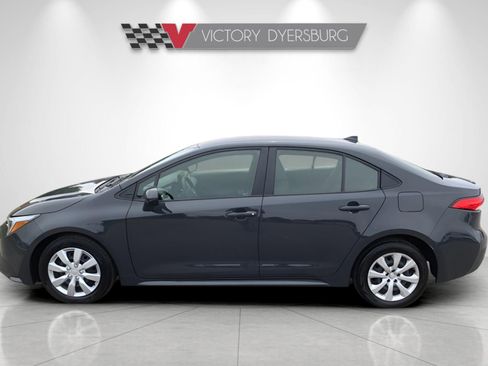 Used 2025 Toyota Corolla LE image 5