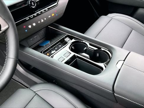 New 2026 Nissan Murano SL image 7