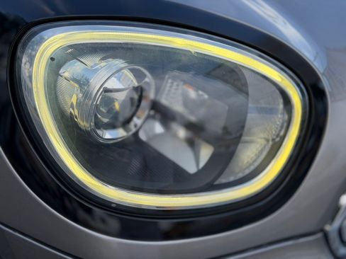 Used 2018 MINI Cooper Countryman S FWD image 11