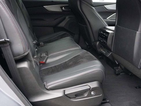 Used 2023 Acura MDX A-Spec image 35