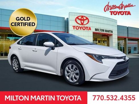 Certified 2024 Toyota Corolla LE FWD image 1