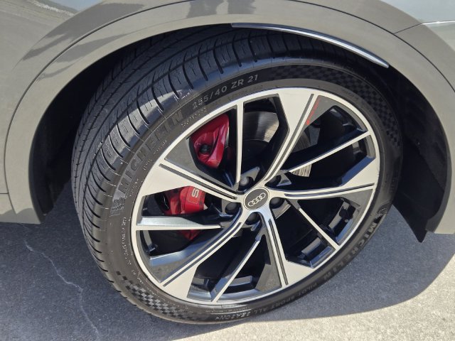 Used 2024 Audi SQ5 Premium Plus AWD/4WD image 6