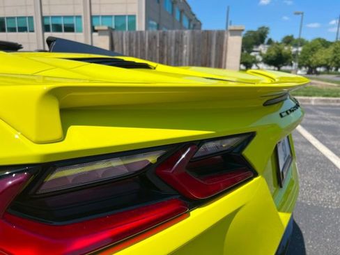 Used 2022 Chevrolet Corvette Stingray Convertible w/ Battery Protection Package image 25