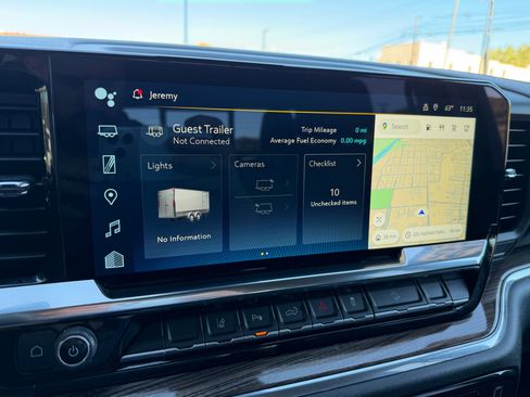 Used 2025 Chevrolet Silverado 2500 LT w/ Trail Boss Package image 20