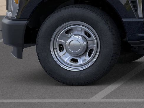 New 2026 Ford F350 XL w/ 360-Degree Camera Package image 19